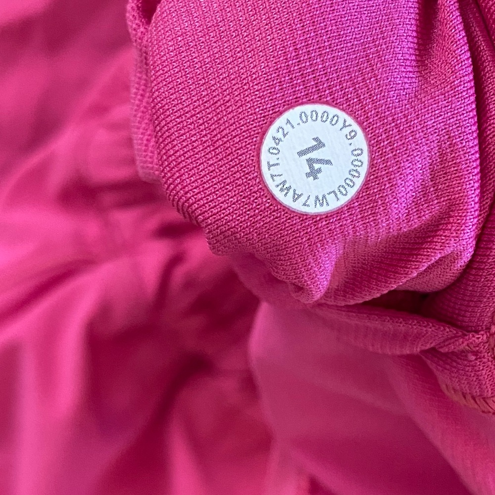 Lululemon Hotty Hot High-Rise Short 4" High rise 
Pink Highlight Size 14 - Picture 5 of 5